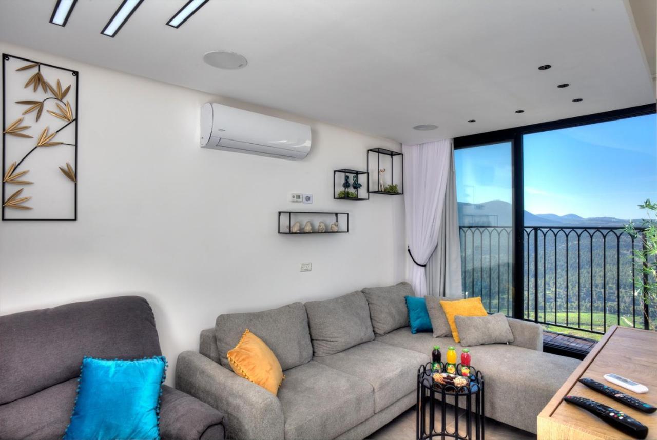 Vila Open Skys Safed Exteriér fotografie
