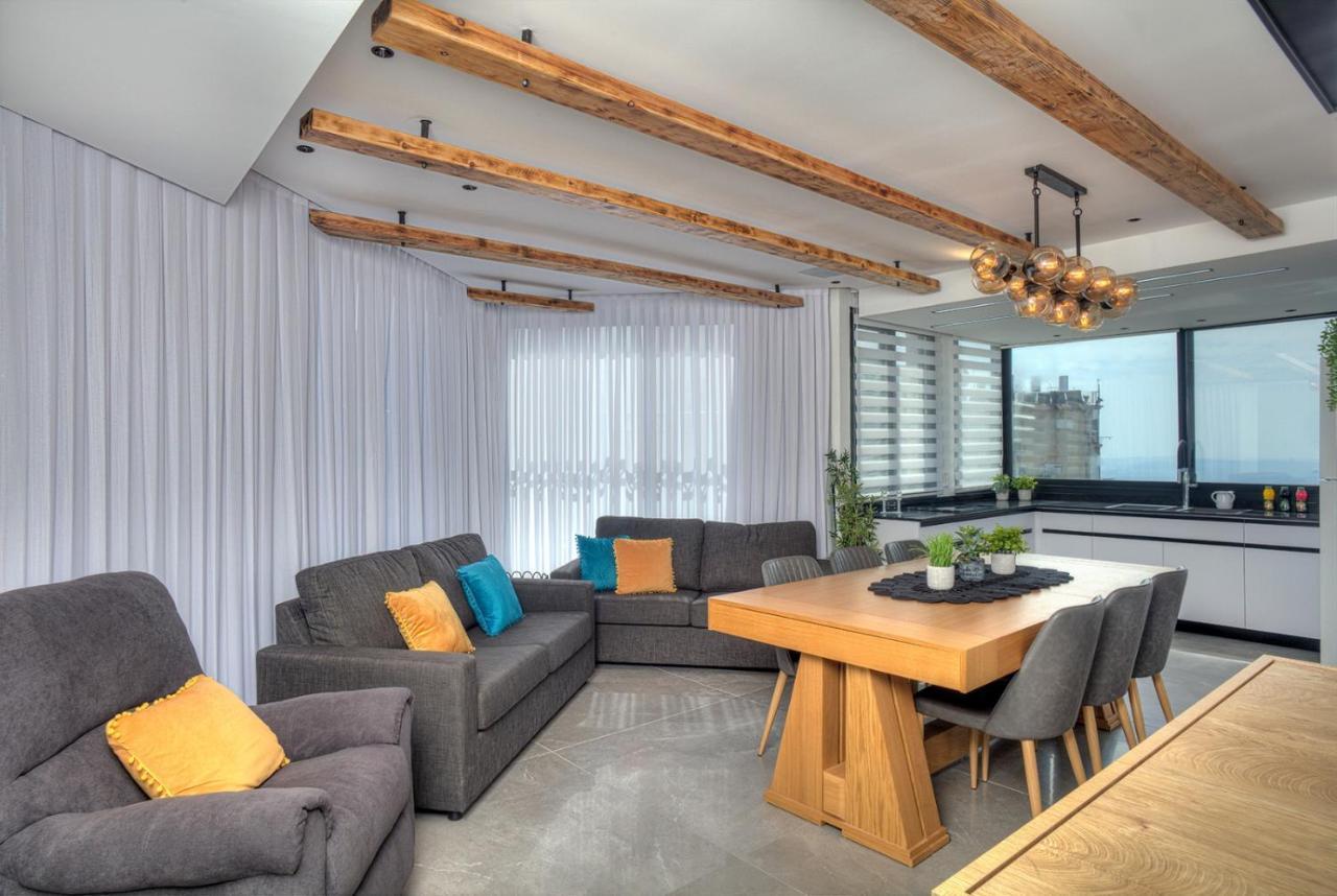 Vila Open Skys Safed Exteriér fotografie